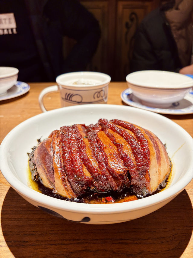 Nong Geng Ji: Shenzhen's Hidden Gem for Authentic Hunan Cuisine and the Best Abalone