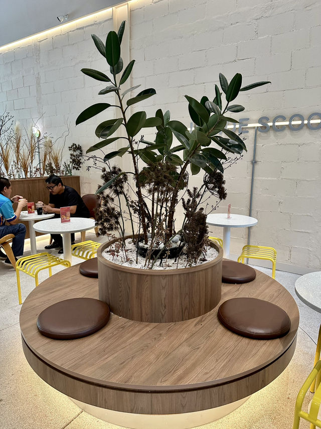 A Scoop of Happiness: Inside Scoop at The Beat Kiara Bay