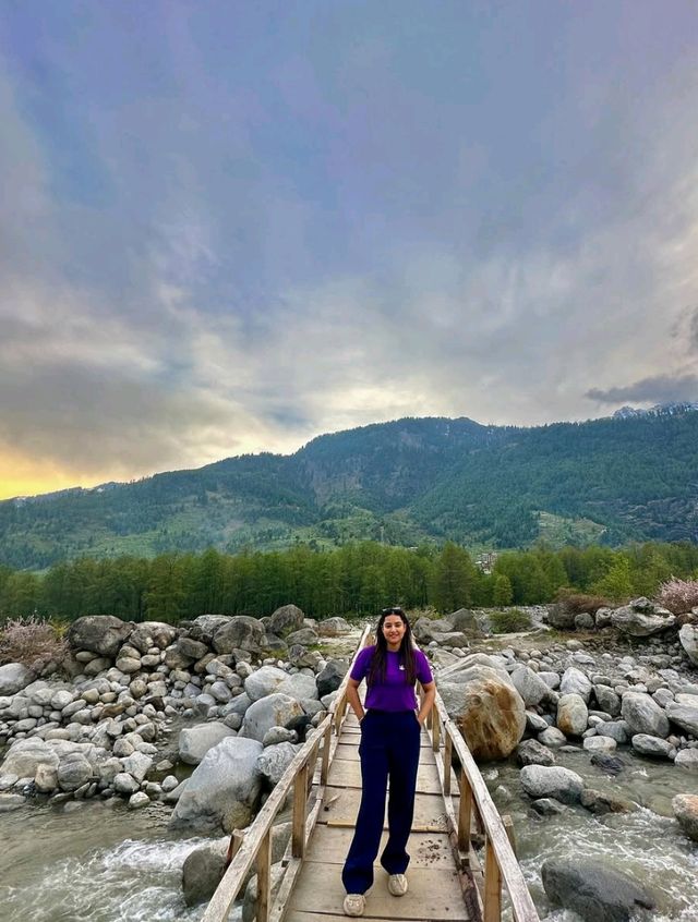 🏔️ Enjoy the Awe-Inspiring Beauty of Leh! 🇮🇳