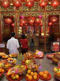 วัดเล่งเน่ยยี่ ไหว้พระขอพร แก้ปีชง รับตรุษจีน
