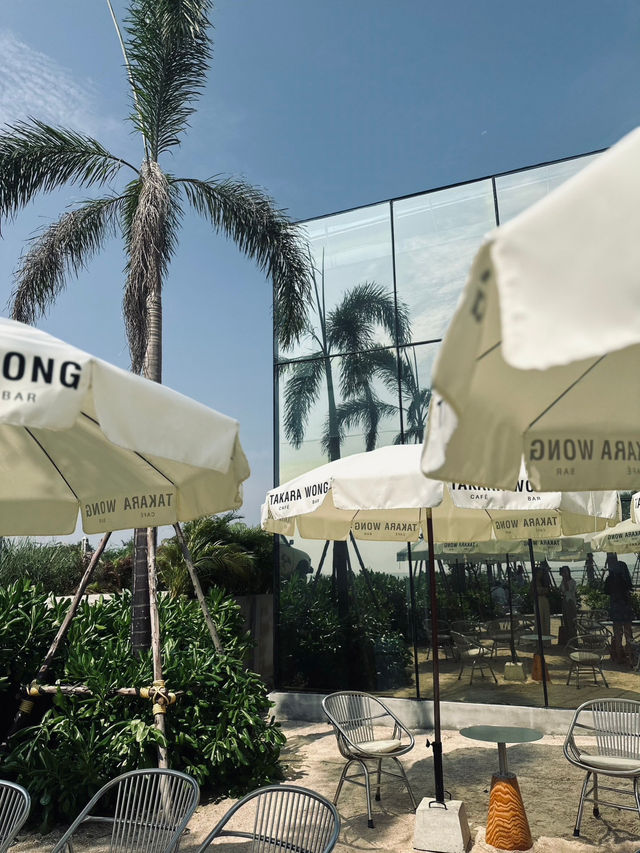 🪞Takara Cafe & Wong Bar 🌴