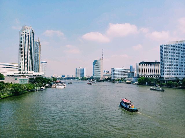 泰國曼谷湄南河畔公園寺廟大橋商場一日遊行程，欣賞湄南河壯麗景色，適合休閒打卡拍照📸祈福親子遊