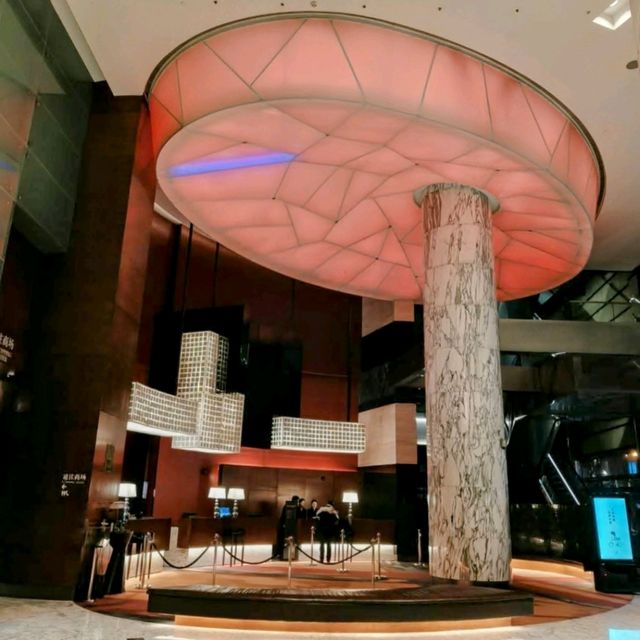南京紫峰綠地洲際酒店，江蘇第一高樓視野超讚
