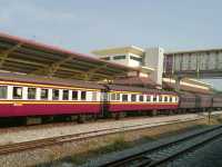 นั่งรถไฟไป..พระนครคีรี เมืองเพชร