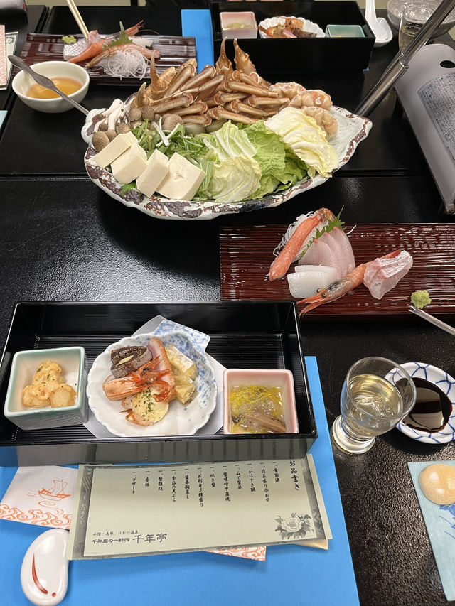 【鳥取】湖上に浮かぶ絶景の宿♨️