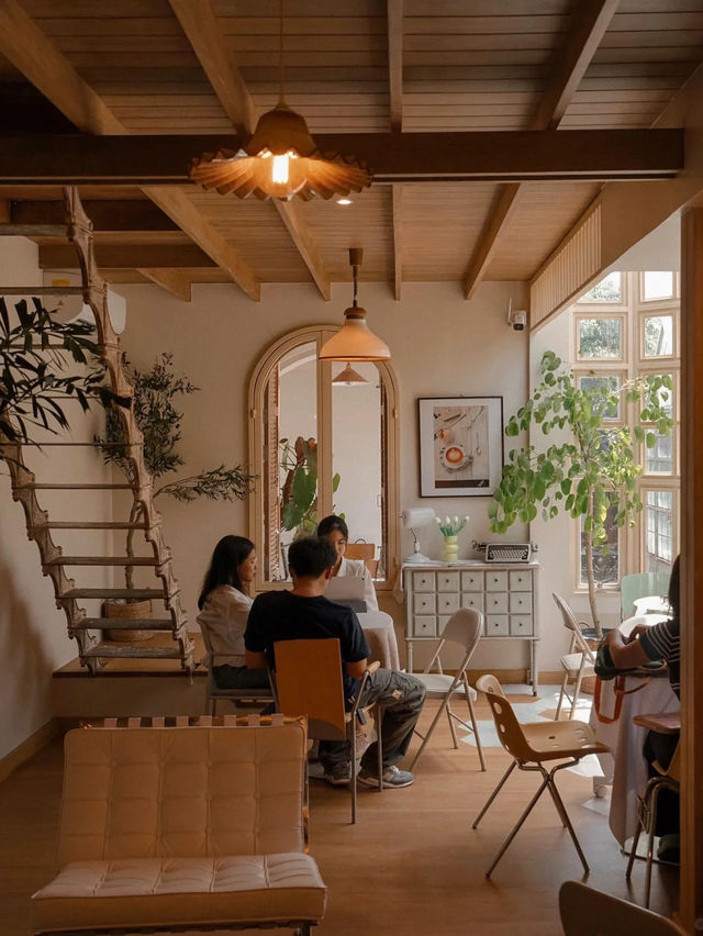 🇹🇭 泰國像家一樣的咖啡店｜Chinu Coffee
