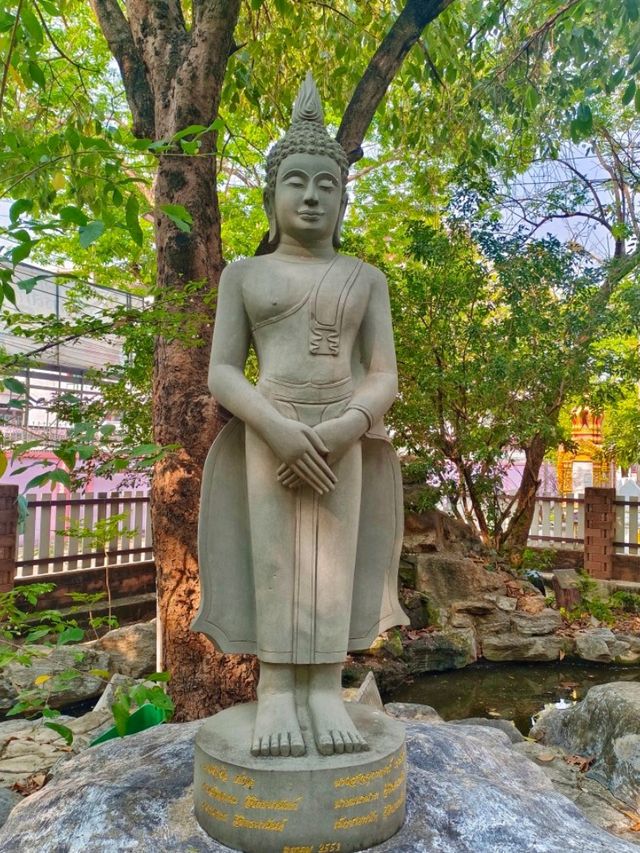 ไหว้พระ สิ่งศักดิ์สิทธิ์วัดท้ายเมือง