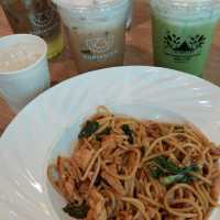 Tree House Durian Cafe' Chanthaburi ทุเรียนคาเฟ่