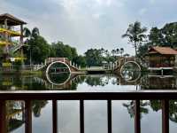 Kampoeng Saiji, a place for over-water dining and sightseeing