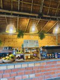 Middle Cafe’ halal food &drinks
