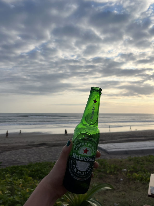 발리에서 력셔리하고 힙한 비치클럽 가쟈👙✈️