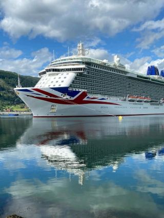 ❄️⚓ Into the Fjord Fantasy: My P&O Norway Cruise Adventure! ⚓❄️