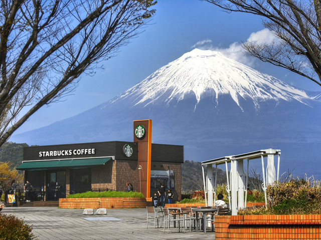  Must-See Spots Around Mount Fuji