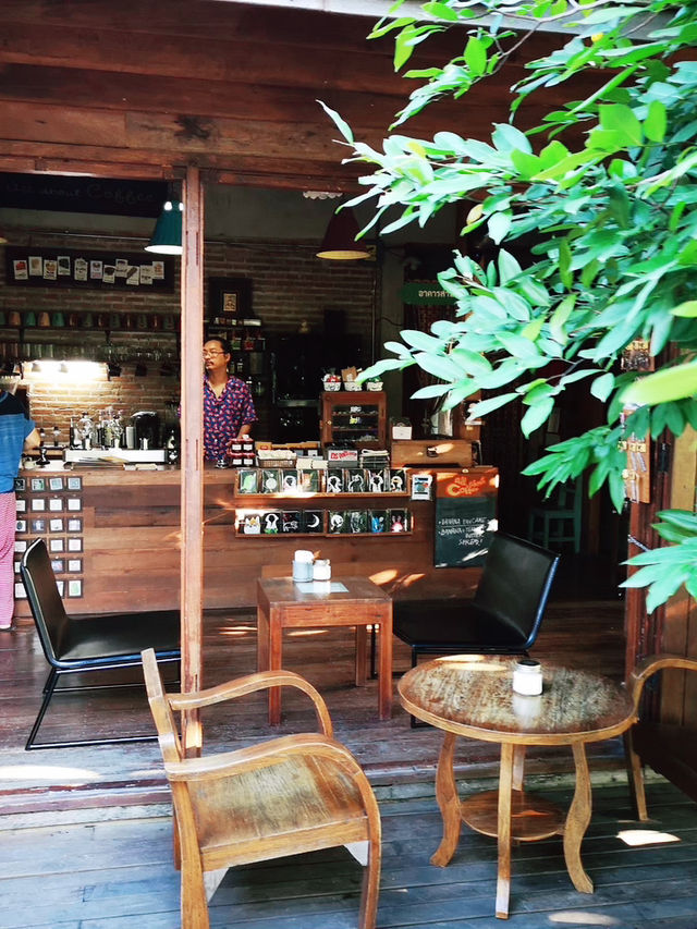 คาเฟ่บรรยากาศร่มรื่น Allaboutcoffee Pai-เชียงใหม่