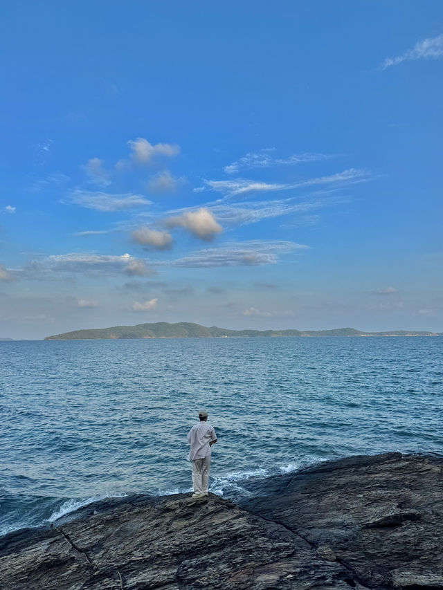 เขาแหลมหญ้า ระยอง 🏔️🌊✨