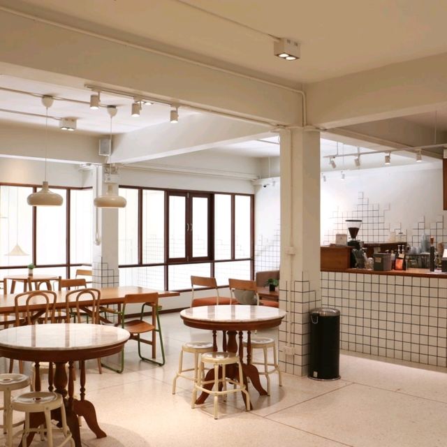 ร้านเกี๊ยวหนองบัว