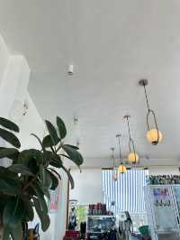 Khluen Cafe สิชล
