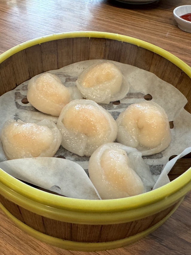 Kuu Comforts: Where Local Favourites Meet Café Chic in Eco Botani