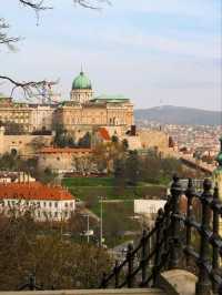 🌟✈️ Budget Wanderlust: Why Budapest Should Be Your First Europe Stop! ✈️🌟
