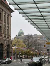 Free walk and free views in the city of Berlin 