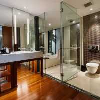 A Harmonious Blend of Luxury and Tranquility