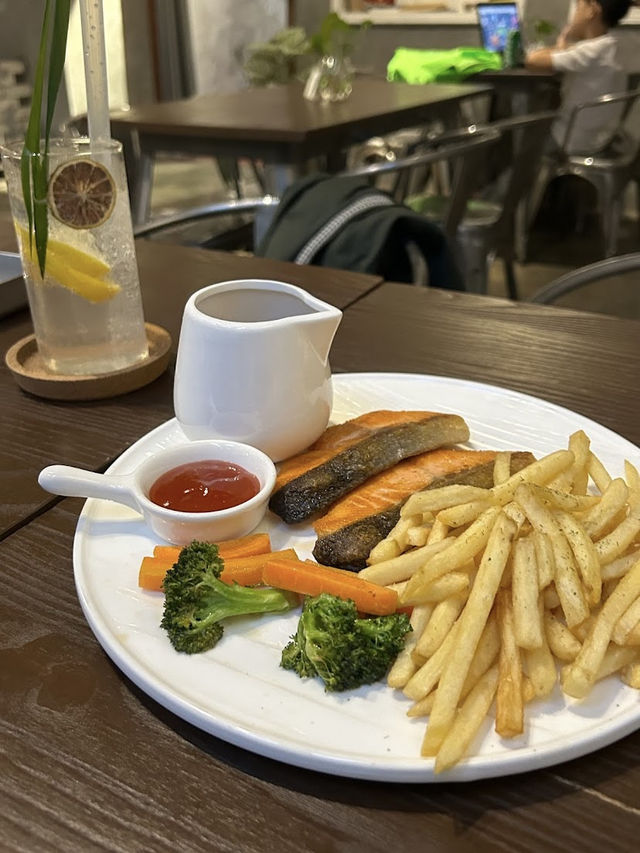 Behind The Door Cafe, A Hidden Culinary Gem in Malacca
