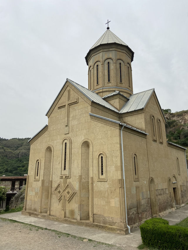 【ナリカラ要塞】美しいトビリシの街が見える絶景スポット🇬🇪