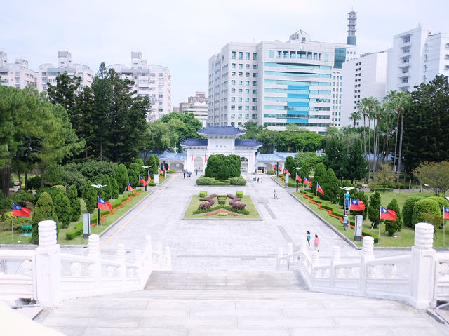เที่ยวอนุสรณ์สถานเจียงไคเช็ค 