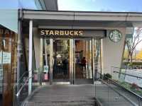 ☕️ Starbucks Coffee – Kokyo Gaien Wadakura Fountain Park: Serene Sips by a Historic View