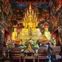 สักการะพระนาคปรกและหลวงพ่อเจ้าสัว