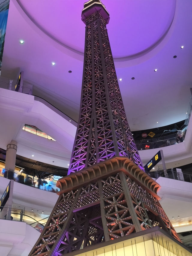 芭達雅｜讓你一秒環遊世界 這間百貨小孩看到相撲人形直接嗨翻！Terminal21的驚喜真的太多了