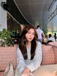 ไปดูไบ ไม่ควรพลาดร้านนี้ เพราะได้เห็นวิวน้ำพุเต็มๆ