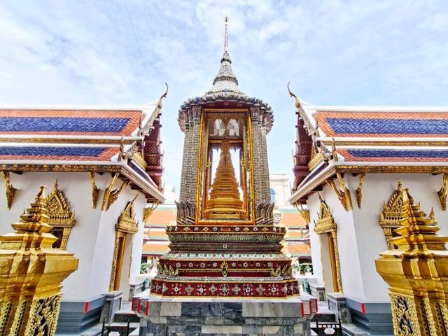 เข้าชมพระบรมมหาราชวัง✨️