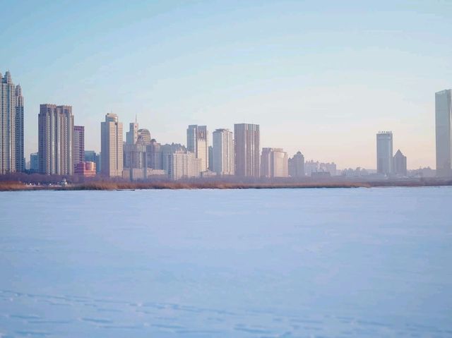 แม่น้ำซงหัว ( SongHua River )  