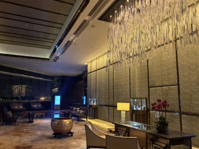 The Ritz-Carlton  HONG KONG