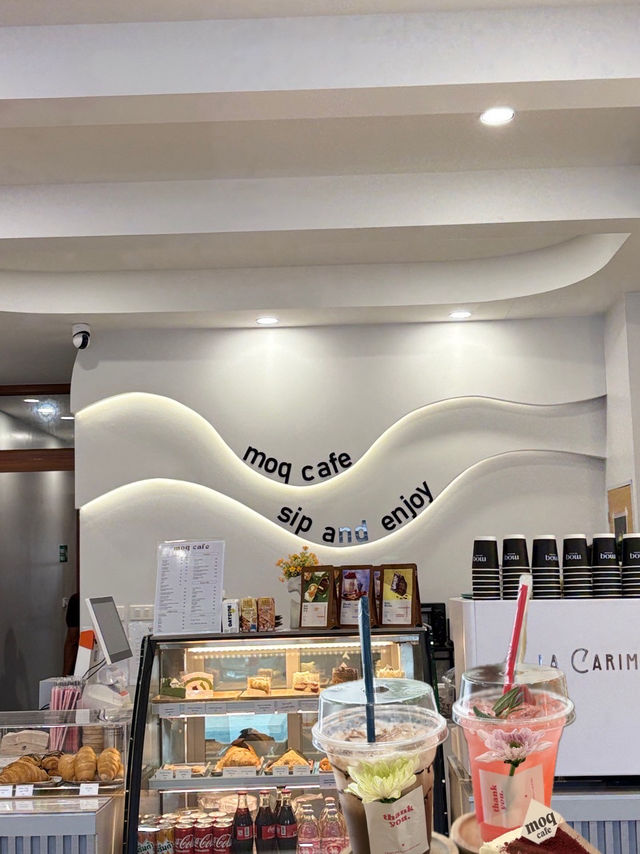 MOQ Café Krabi (เอ็มโอคิว คาเฟ่ กระบี่) 🍵