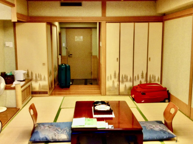 🏨 Lakeside Serenity at New Akan Hotel