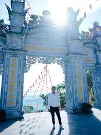 วัดพระใหญ่บนเขาบานาฮิลล์