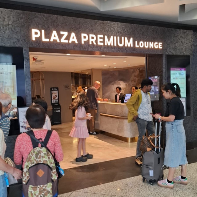 香港機場環亞貴賓室短評：Trip.com會員免費入場的候機好去處  