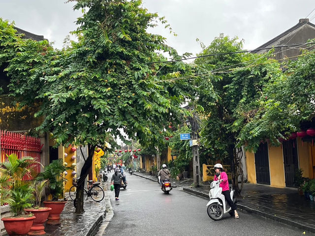 🟡✨ Hoi An Old Town – Vietnam’s Lantern-lit Heritage Gem
