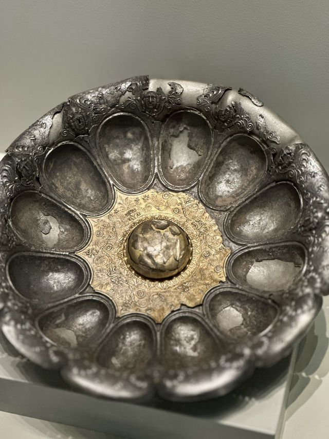 From Athens To Berlin: The Altes Museum’s Timeless Dialogue