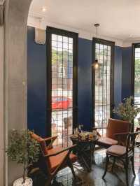 London Fog Cafe