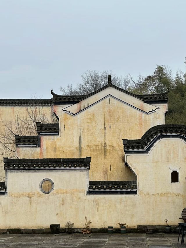 Lost in Time, Framed in Beauty: Welcome to Hongcun