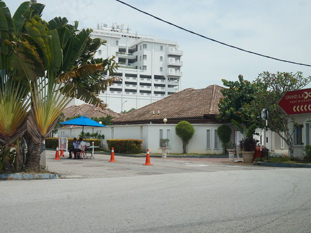 The White Castle by the Coast – Discover Grand Lexis