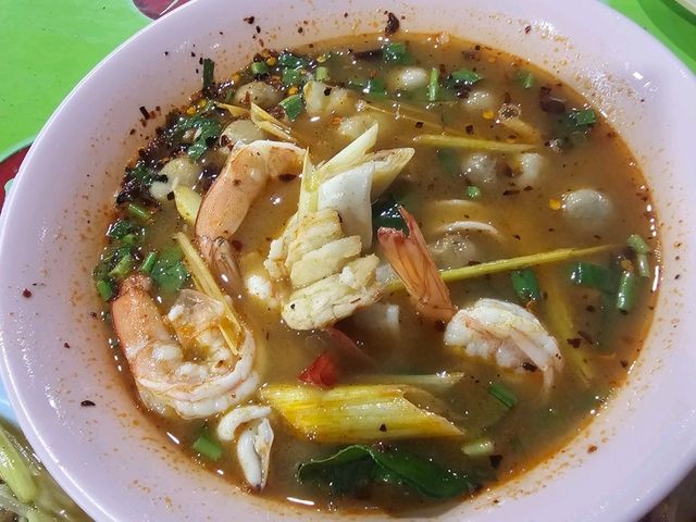 ตำนานร้านข้าวต้มโต้รุ่ง ปิดดึก สิงห์บุรี