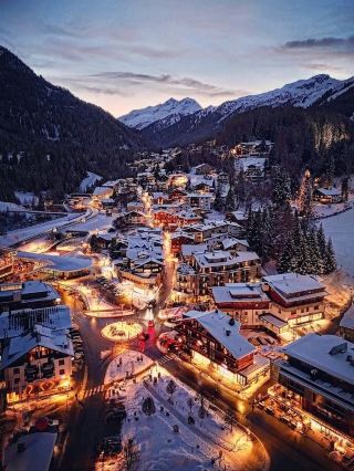 🎿❄️ “Powder, Peaks & Party: My High-Energy Escape to St. Anton am Arlberg” 🇦🇹