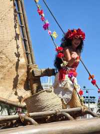 🎆 Disneyland Parade + California Adventure – Double the Magic in LA! 🎠🌴
