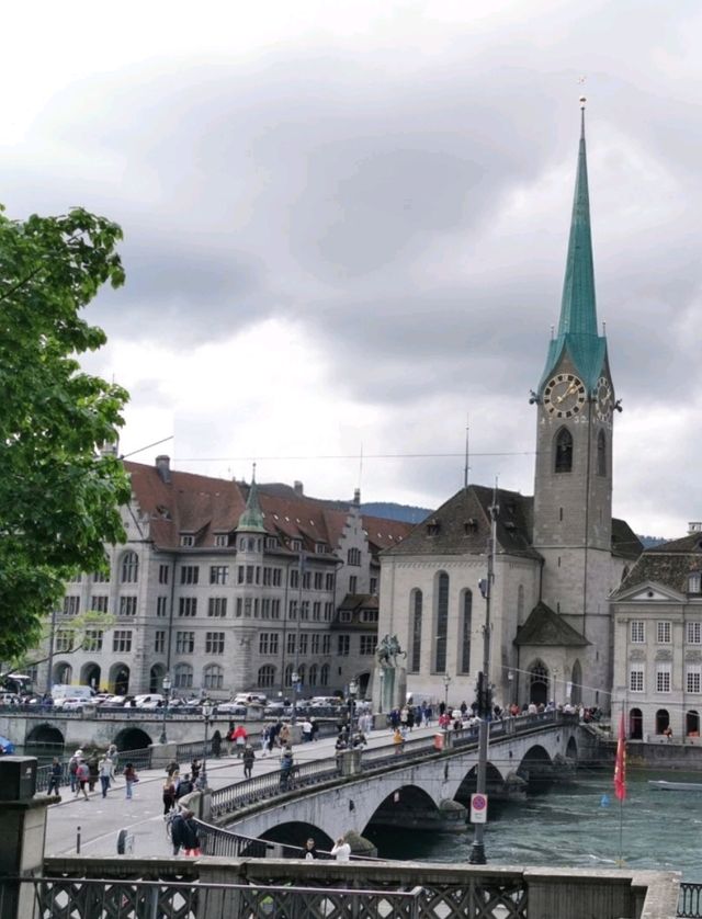 🇨🇭 Zurich – The Heart of Switzerland 🇨🇭 Zurich – The Heart of Switzerland