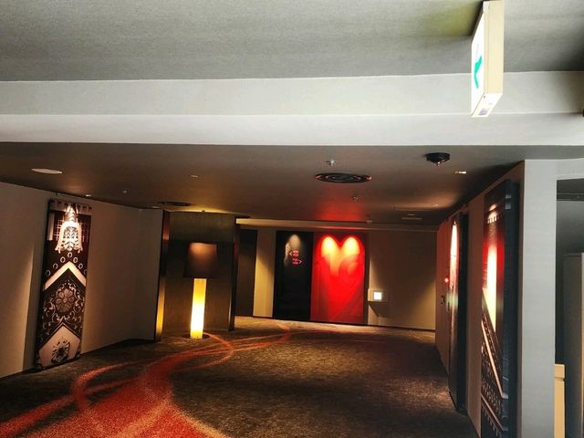 도톤부리. 최고의 호텔 크로스호텔.짱 도톤부리. 최고의 호텔 크로스호텔.짱