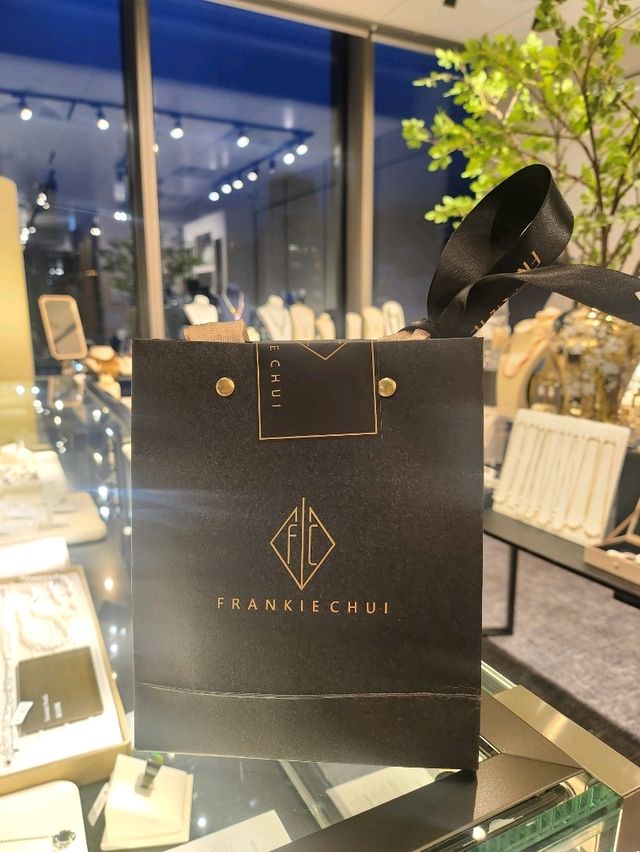 大雨過後，可以買一點小東西嗎？